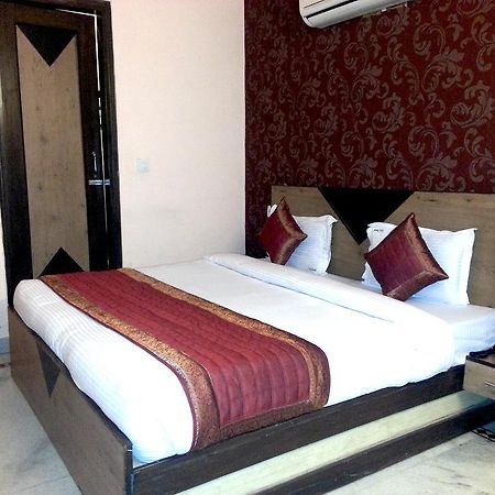 Hotel Ananda Delhi  Dış mekan fotoğraf