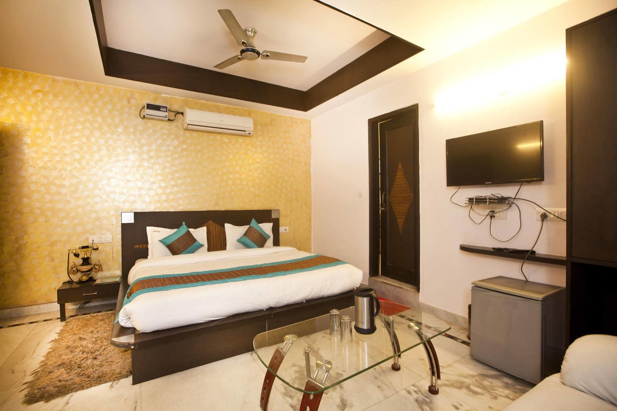Hotel Ananda Delhi  Dış mekan fotoğraf