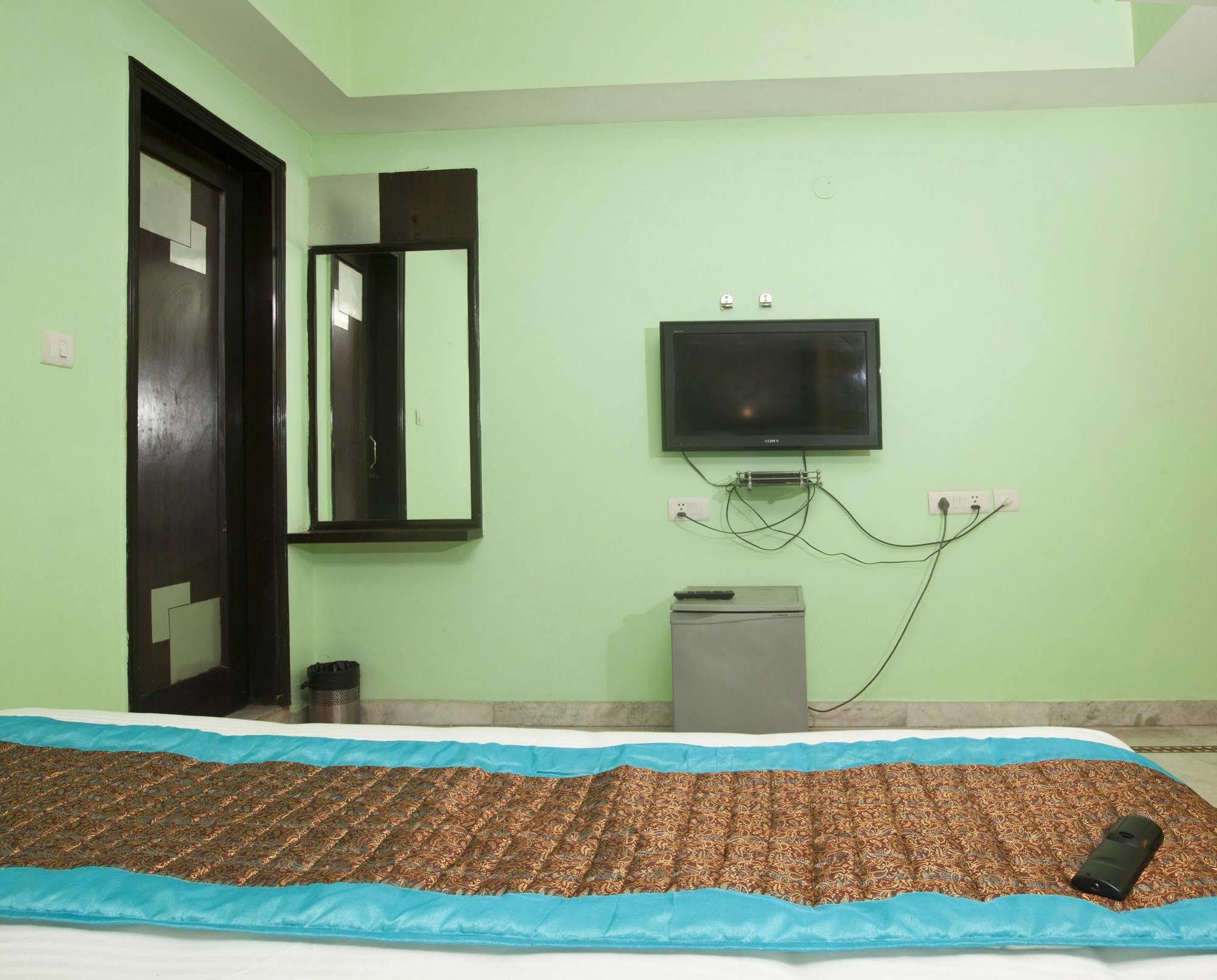 Hotel Ananda Delhi  Dış mekan fotoğraf