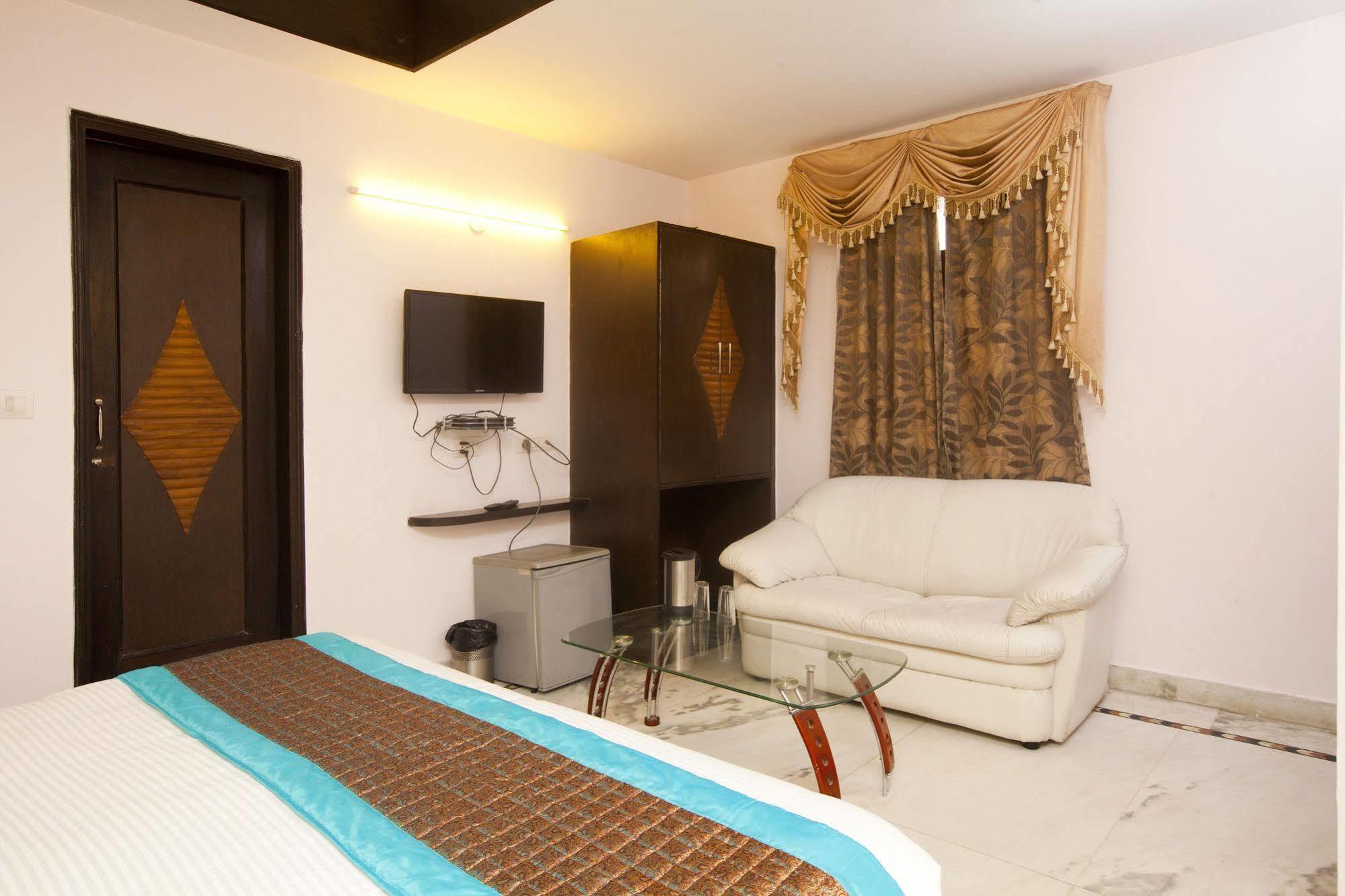Hotel Ananda Delhi  Dış mekan fotoğraf