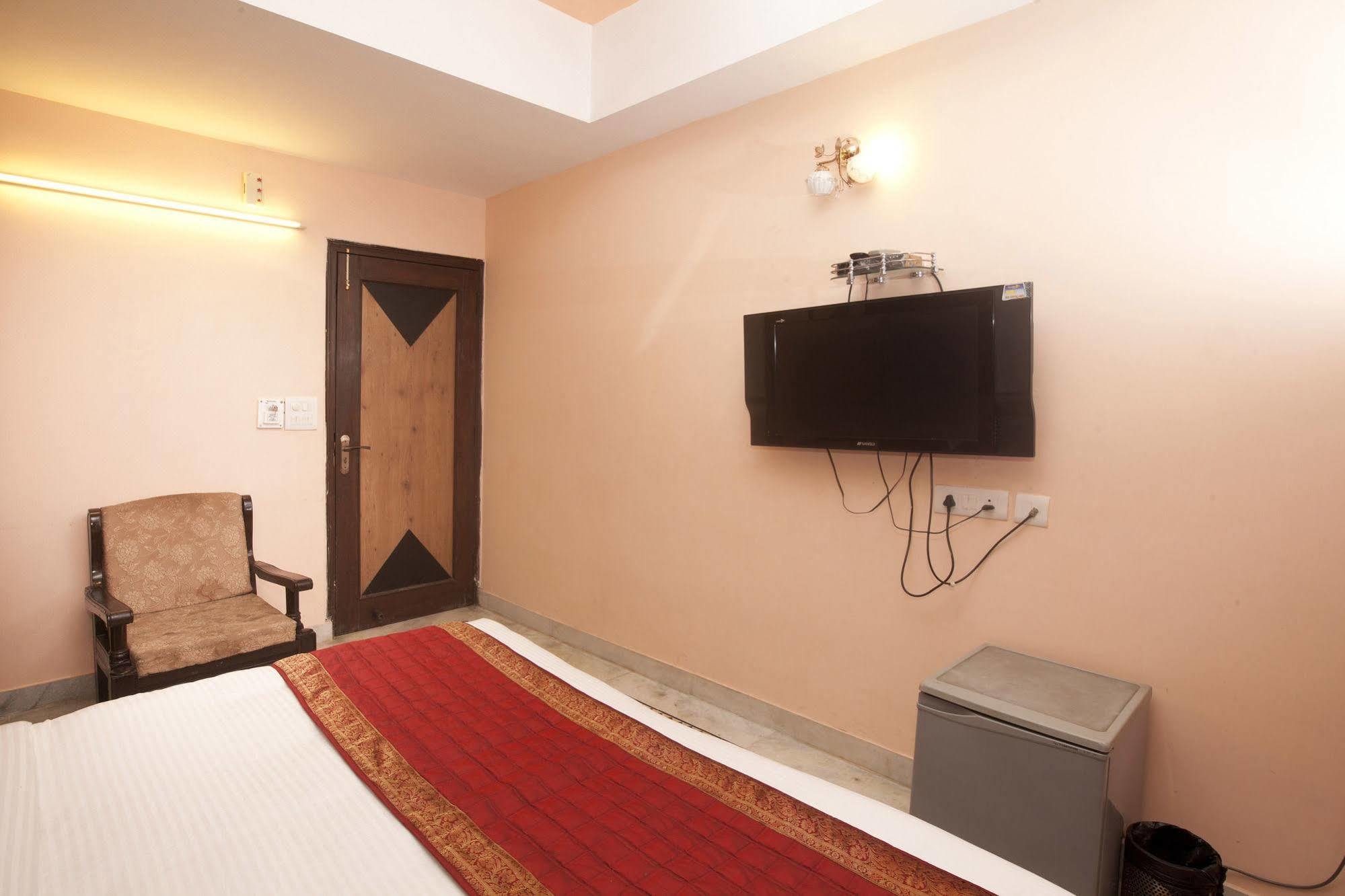 Hotel Ananda Delhi  Dış mekan fotoğraf